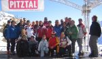 Die Teilnehmer auf den Pitztaler Gletscher